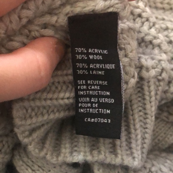 Grey sweater, size XL, brand CLICHE. - Picture 4 of 5